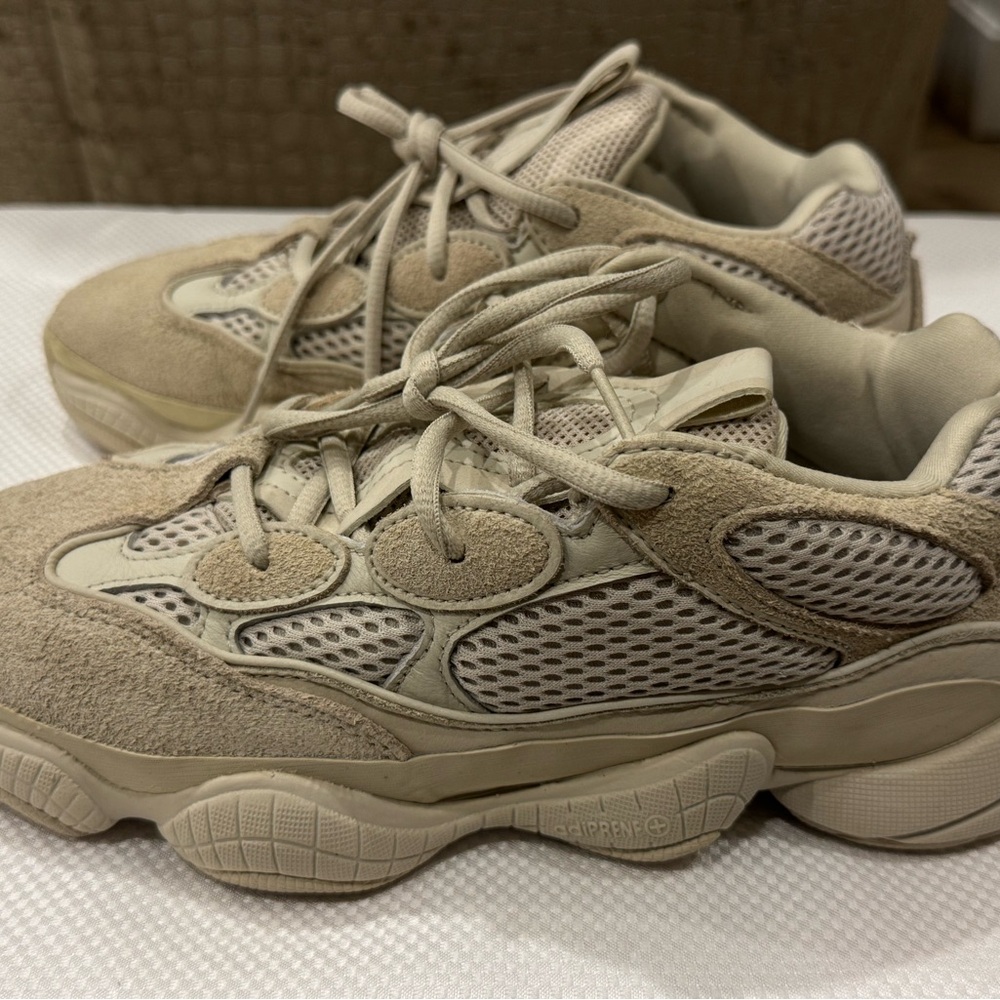 Yeezy 500 - cream